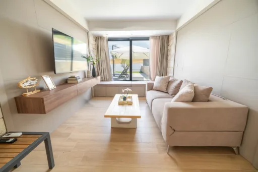 Read more about 7-Night Stay
