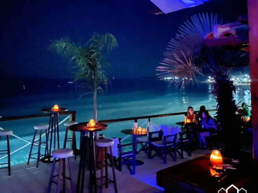 Paragkes Coctail Bar